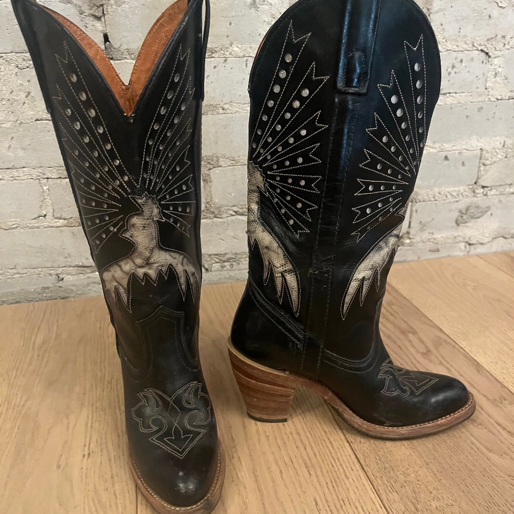 Black Western Heeled Boots